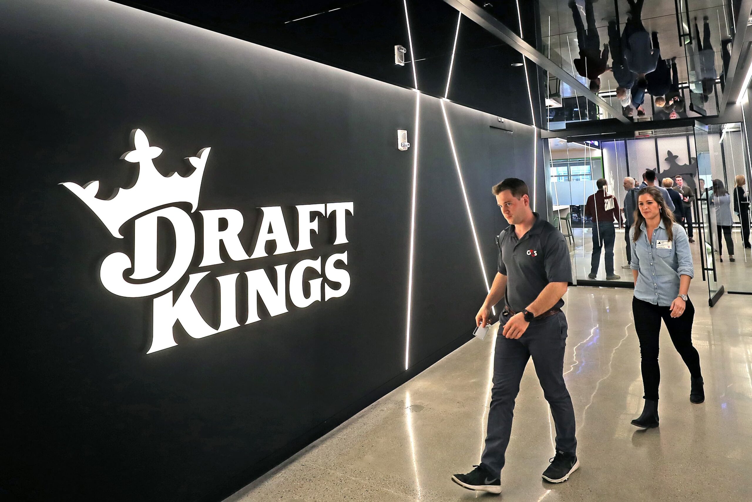 Akcie DraftKings by mohly vzrůst o 40 % na více než 20 dolarů, tvrdí Piper Sandler