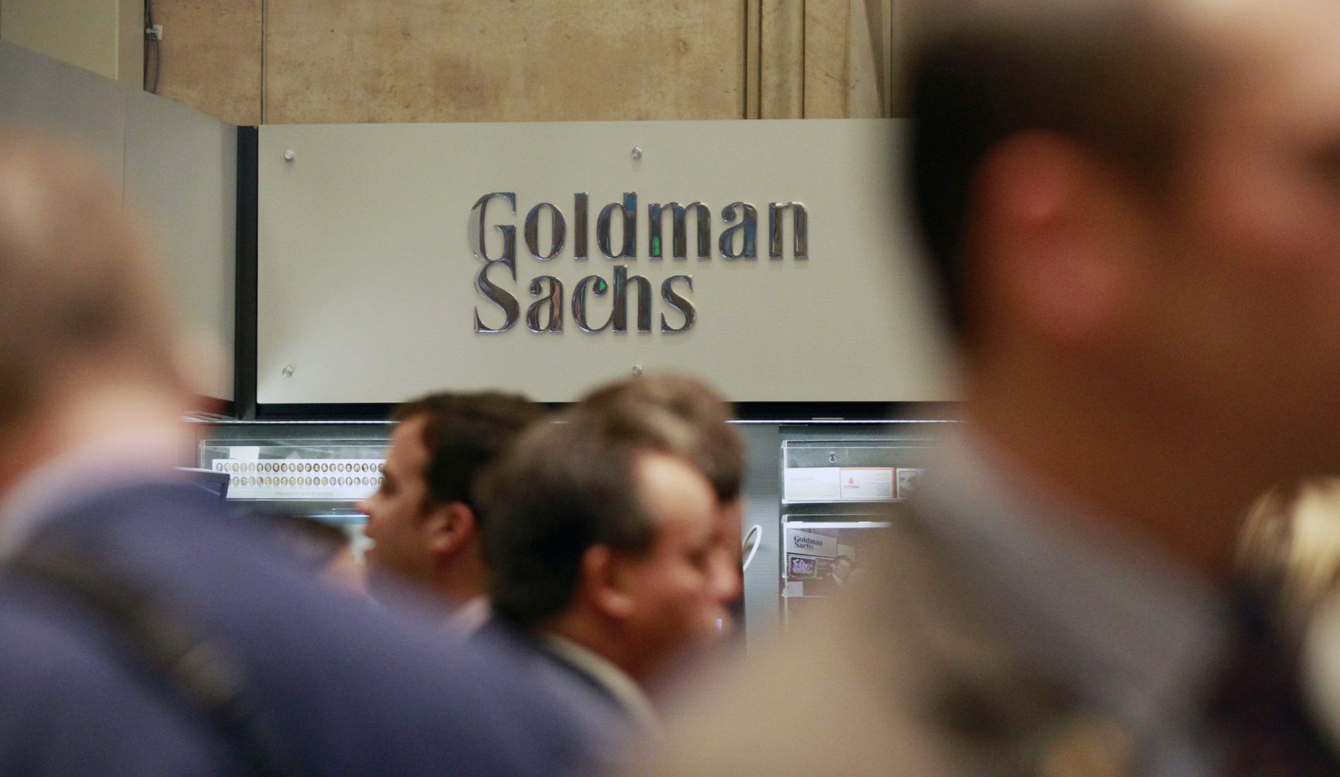 Goldman Sachs očekává, že v roce 2023 zažijí akcie „méně bolesti, ale také žádný zisk“