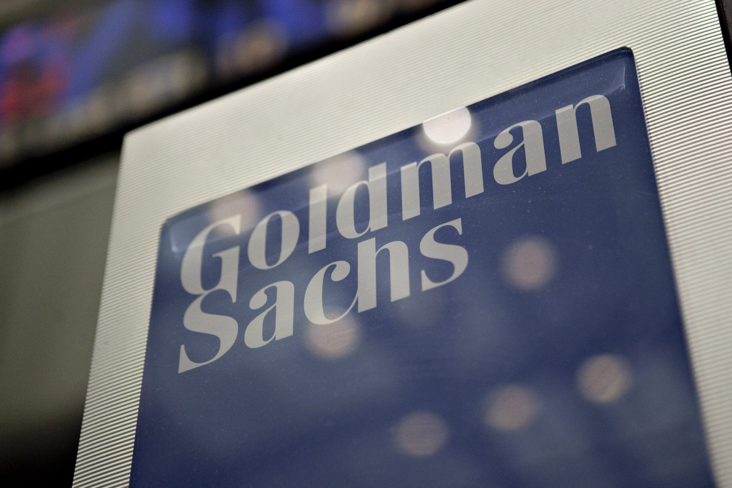 Goldman Sachs očekává, že inflace v roce 2023 „výrazně poklesne