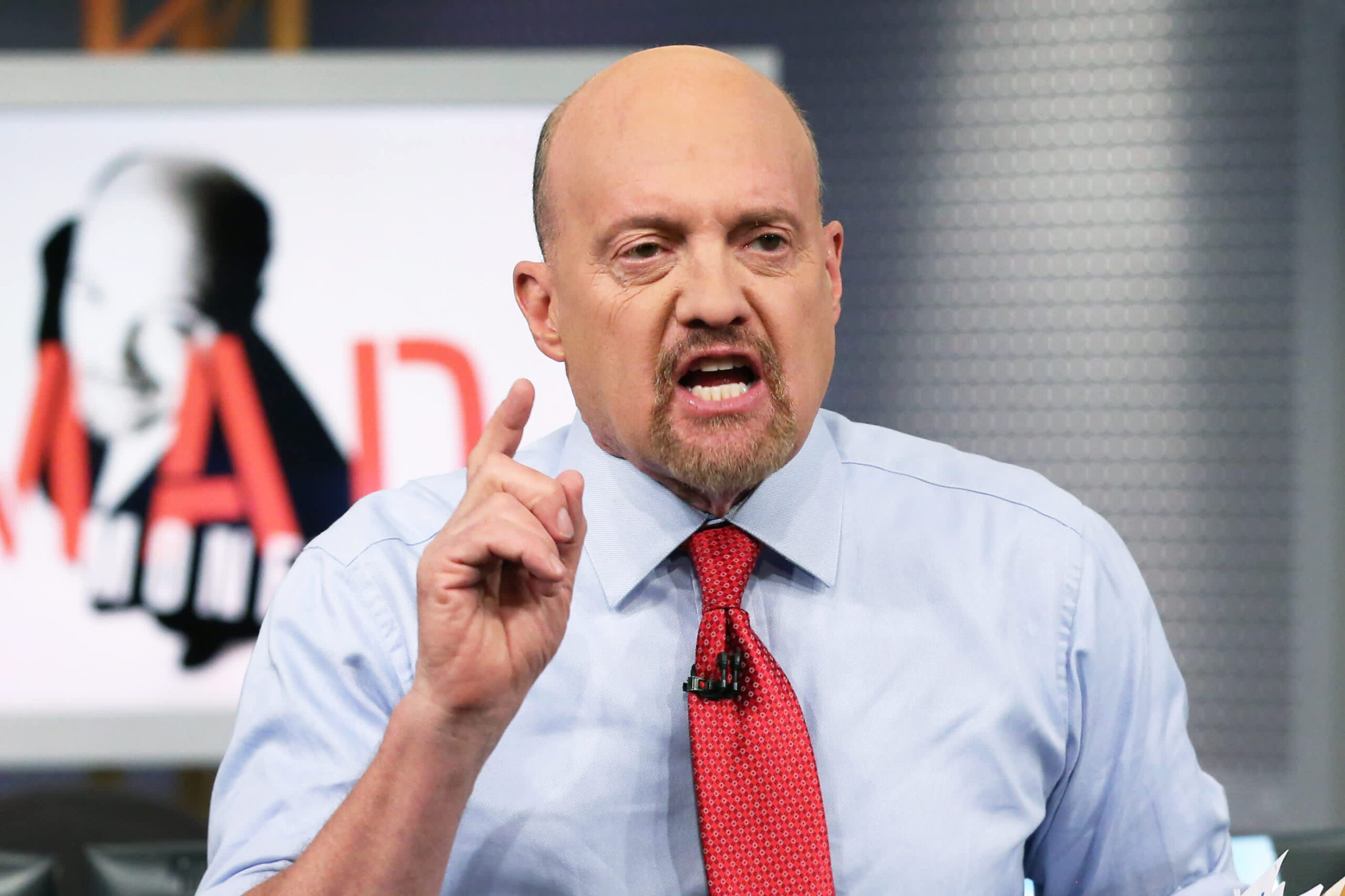 Jim Cramer se vyjadřuje k situaci na trhu a doporučuje akcie k nákupu