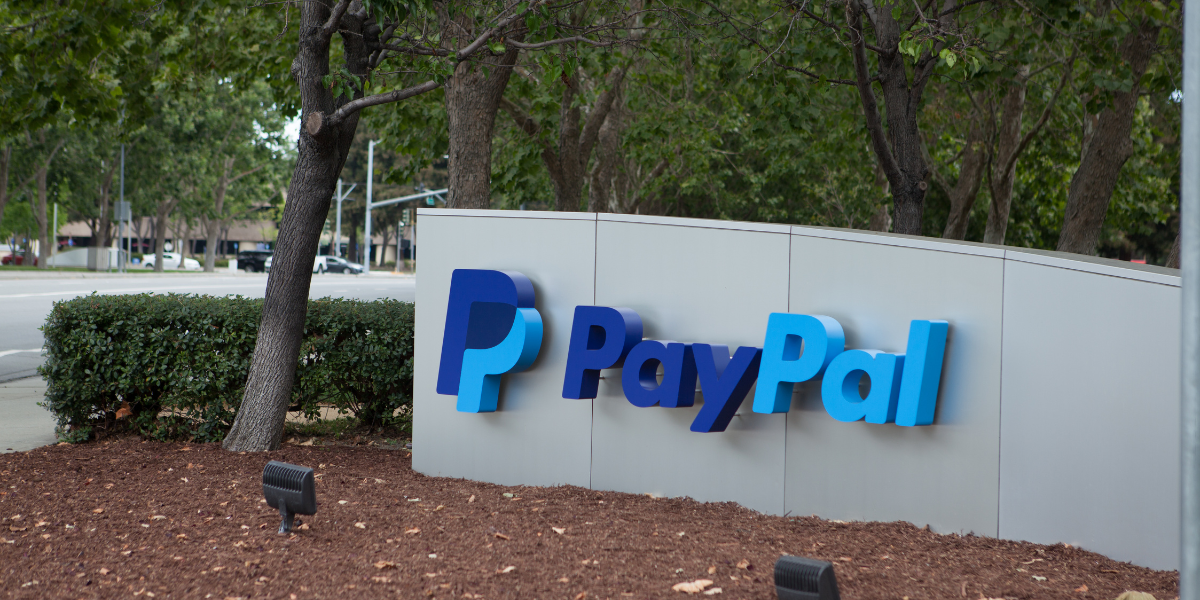 Wall Street se obává o akcie PayPal, vy byste měli nakupovat!