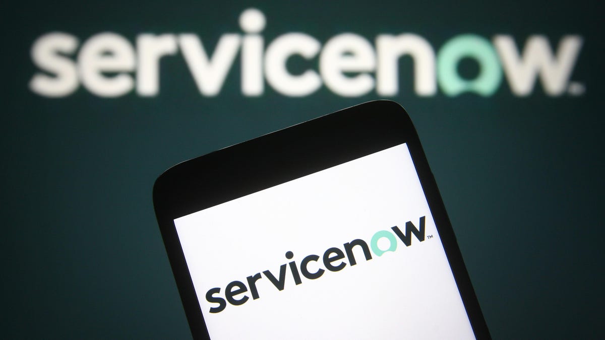 2 důvody, proč koupit akcie ServiceNow