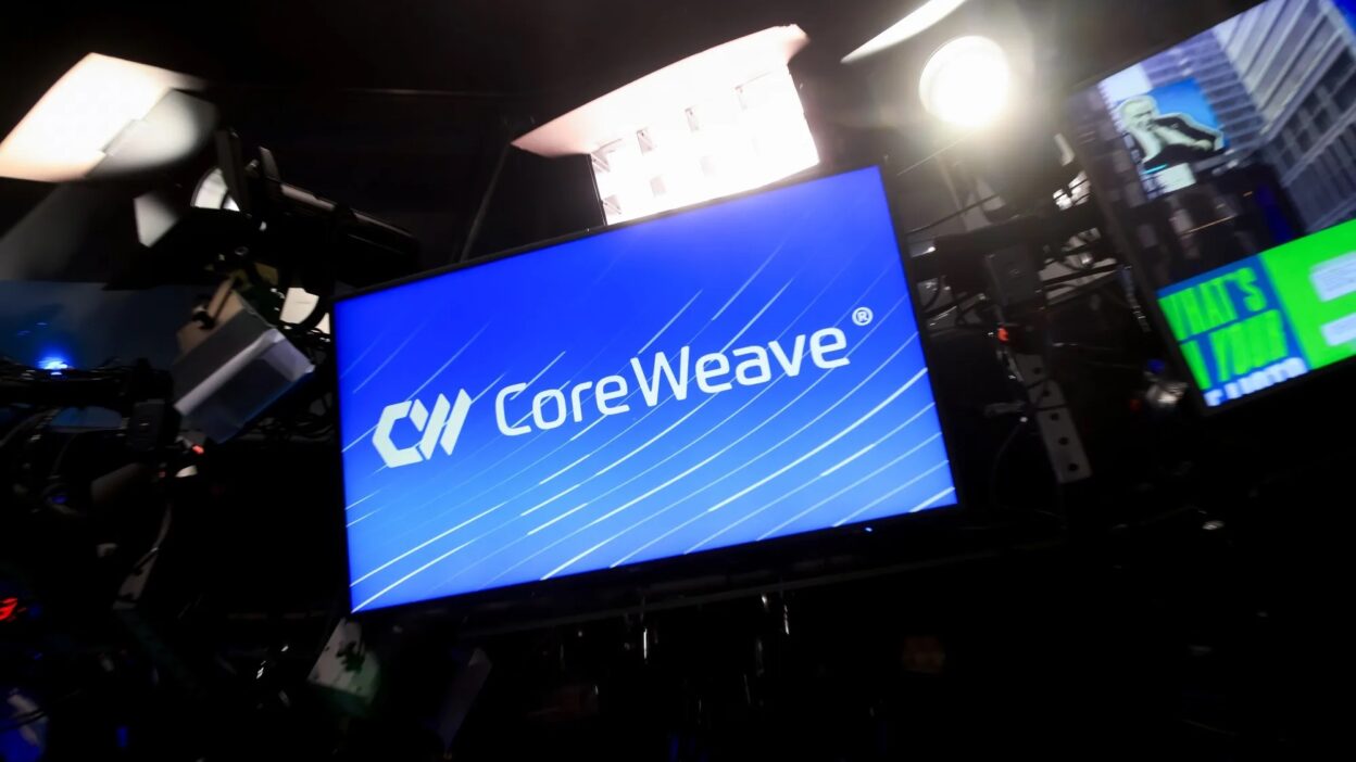 Akcie CoreWeave prudce klesly, ale růstový příběh zdaleka nekončí