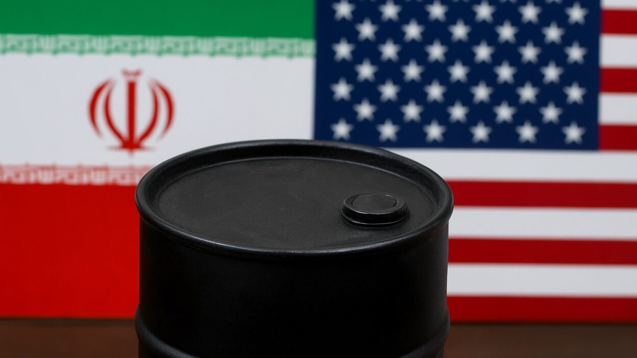 Ceny ropy klesají navzdory geopolitickému napětí mezi USA a Íránem