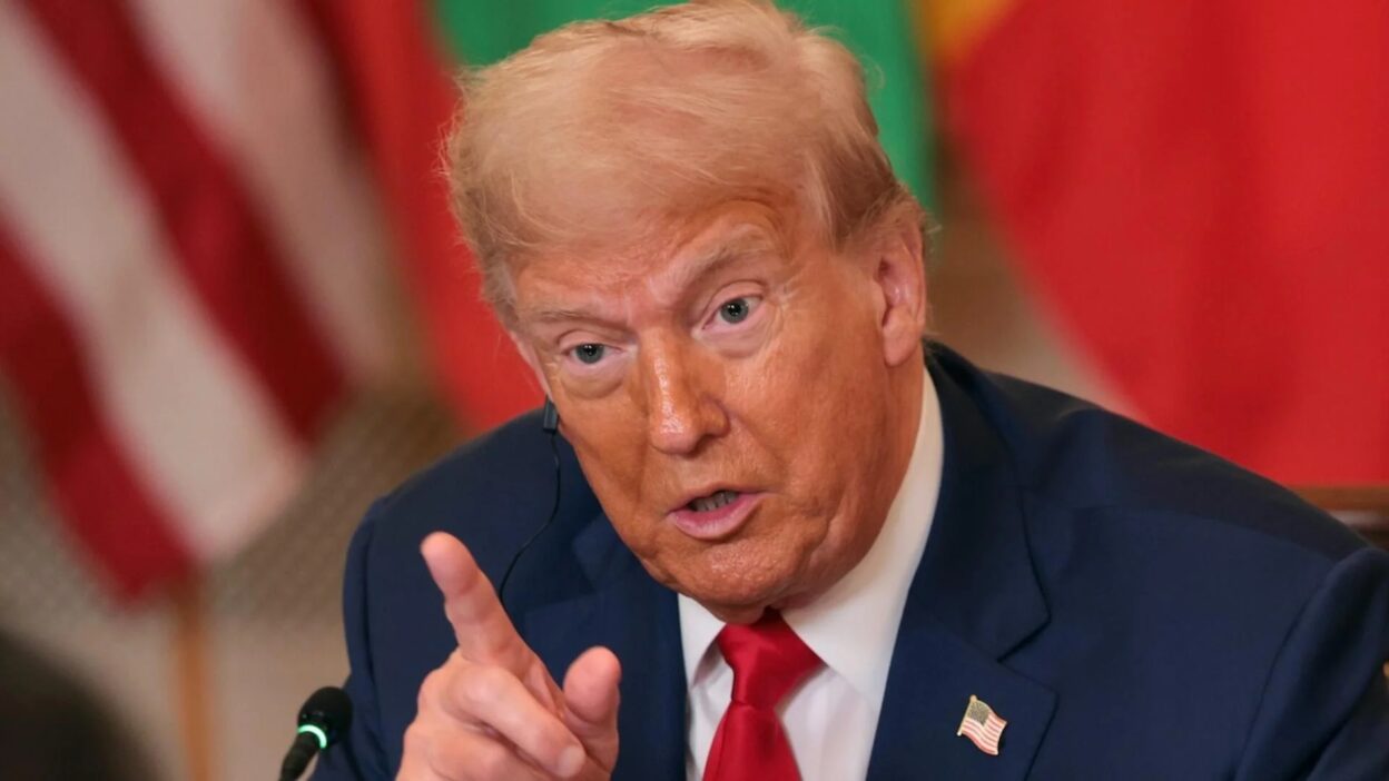 Nové hrozby Trumpa ohledně cel znovu roznítily obavy investorů ohledně obchodu a časového harmonogramu