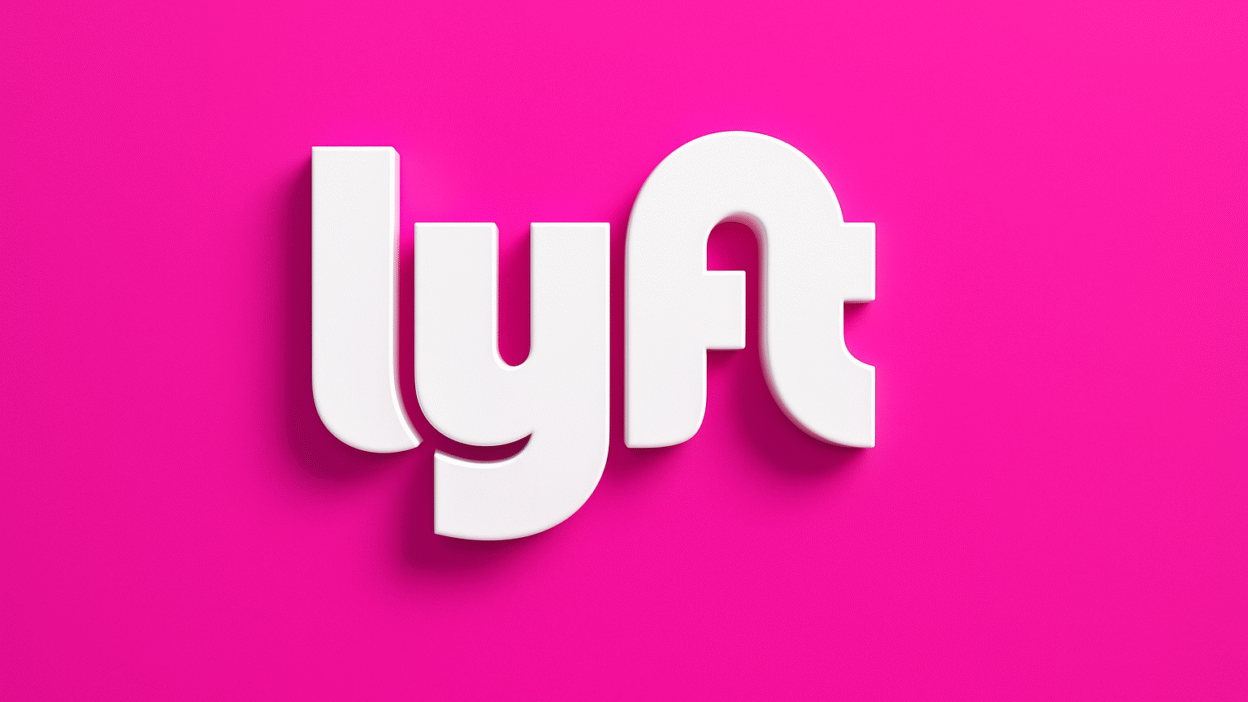Lyft jako vyzyvatel v odvětví přepravy osob