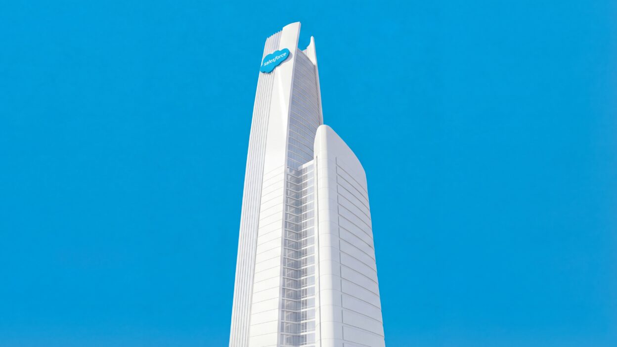 Salesforce a sázka na agentní AI v éře nejistoty SaaS