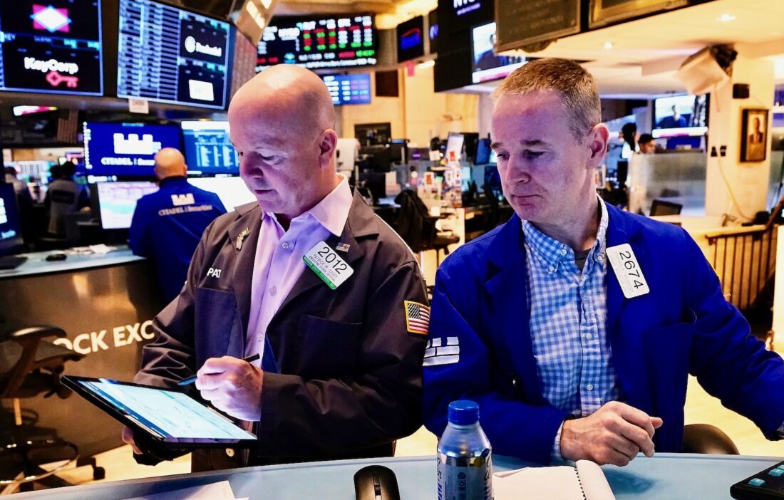 Obavy investorů rostou kvůli Trumpovu novému „dvou- až třítýdennímu“ plánu vůči Íránu